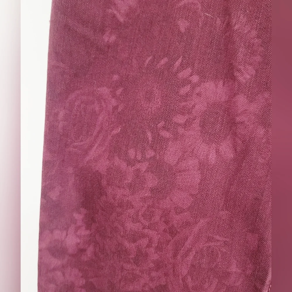 NWT Black Orchid Burgundy Black Jewel Floral Skinny Jeans | Size 29 - Picture 3 of 9